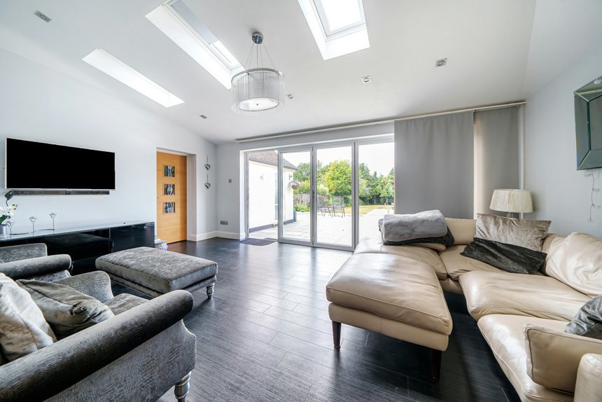 for sale ridge lane london 34429 - Gibbs Gillespie