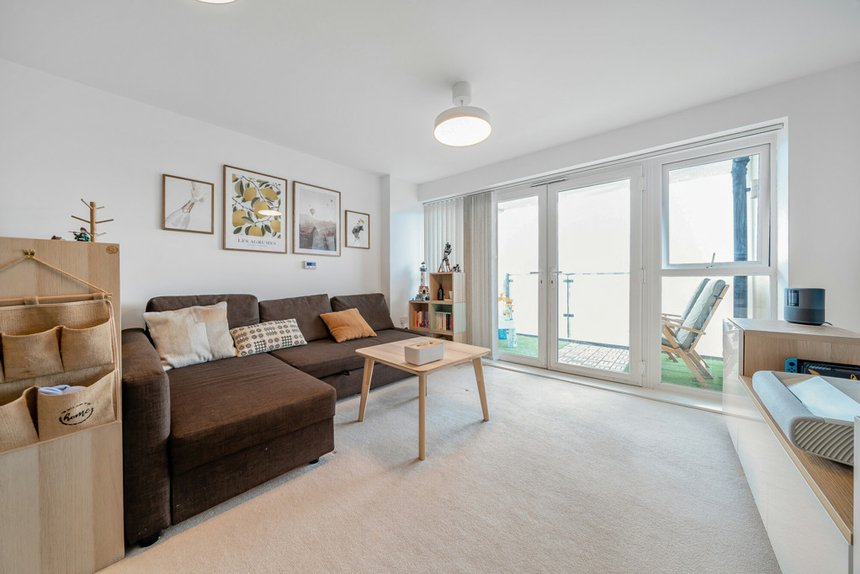 under offer perkins gardens london 34431 - Gibbs Gillespie