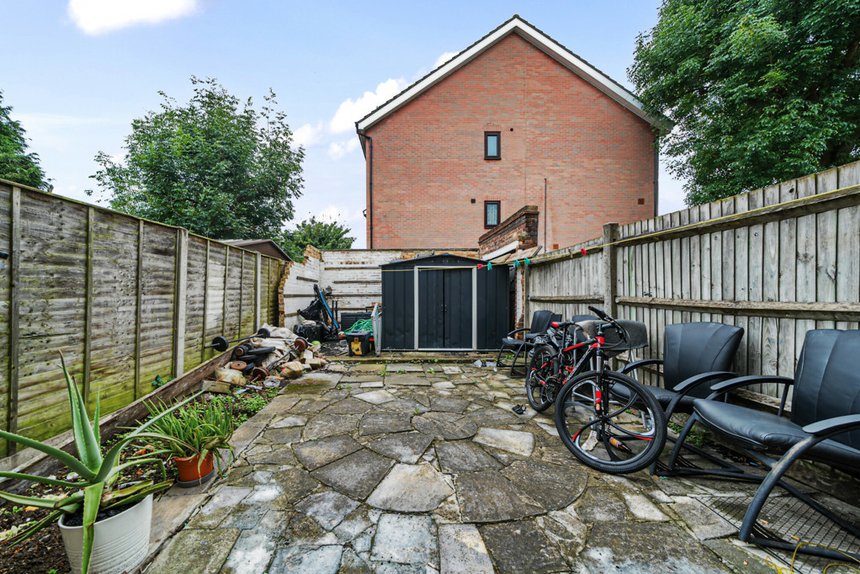 for sale clifford close london 34434 - Gibbs Gillespie