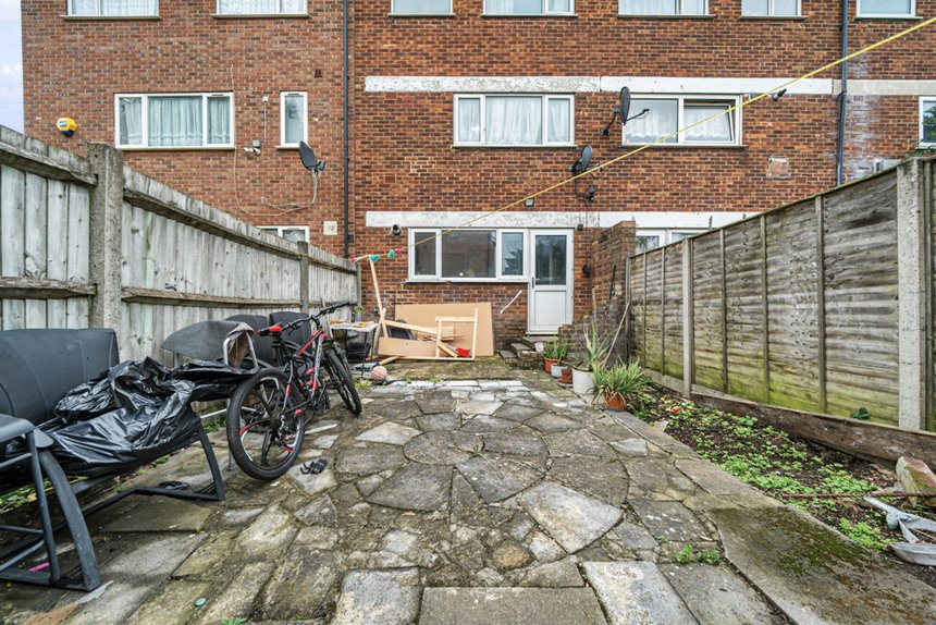 for sale clifford close london 34434 - Gibbs Gillespie