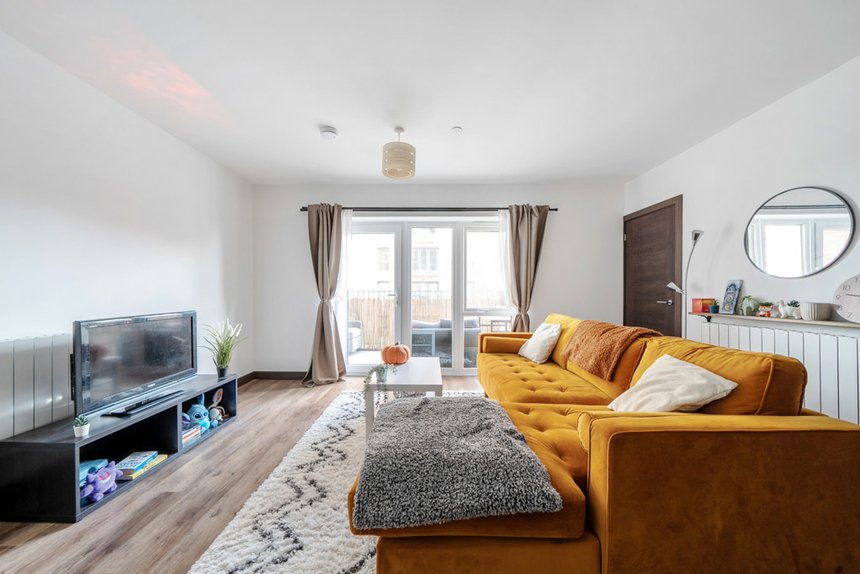 under offer sydney road london 34442 - Gibbs Gillespie