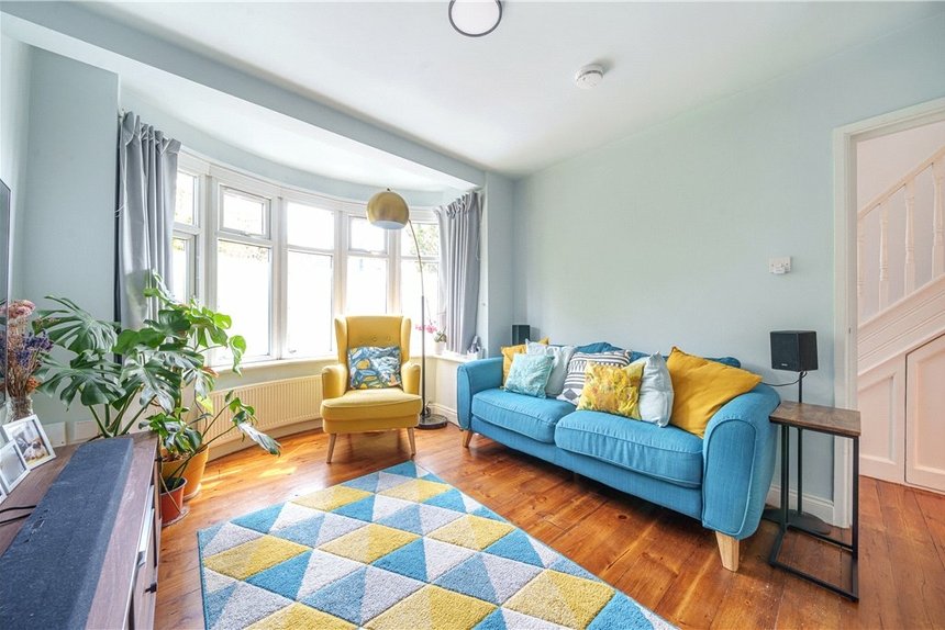 under offer conway crescent london 34447 - Gibbs Gillespie