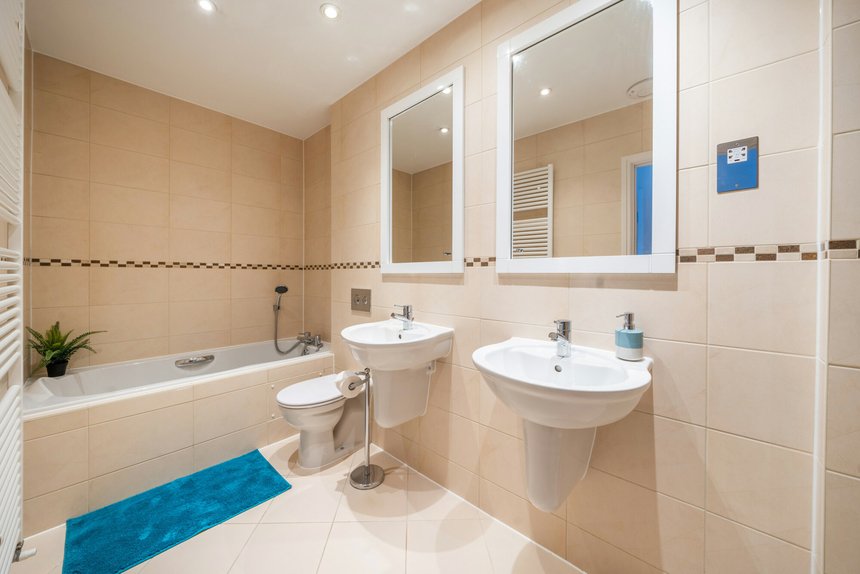 sold packhorse road london 34449 - Gibbs Gillespie