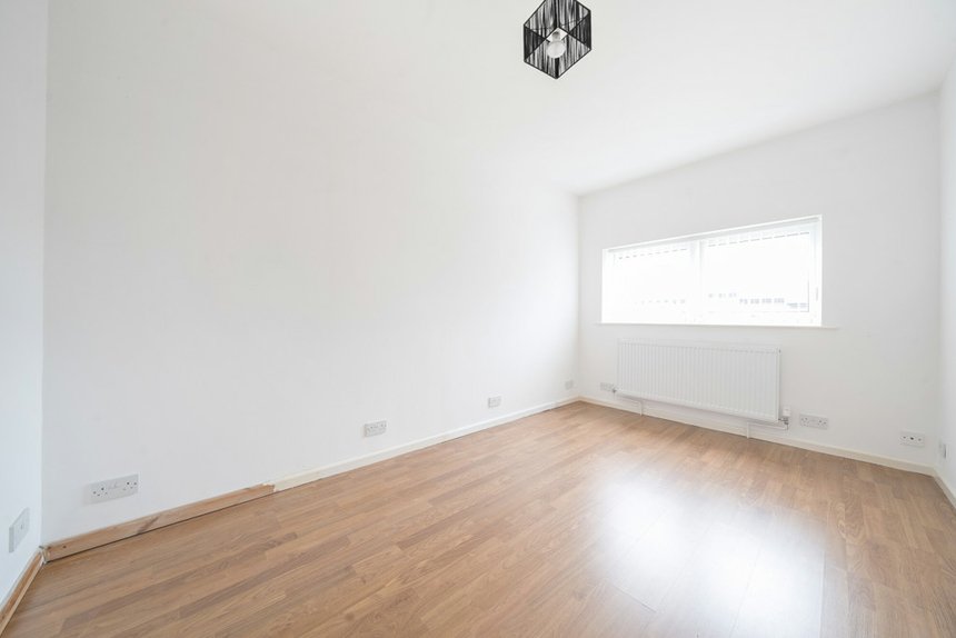 for sale lyneham walk london 34451 - Gibbs Gillespie