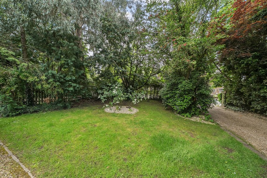 for sale frithwood avenue london 34454 - Gibbs Gillespie