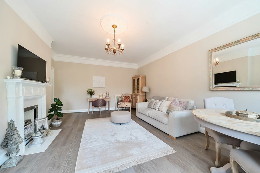 for sale frithwood avenue london 34454 - Gibbs Gillespie