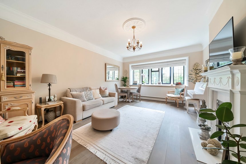 for sale frithwood avenue london 34454 - Gibbs Gillespie