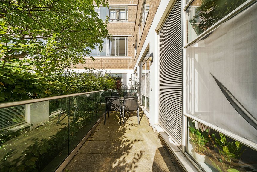 for sale great west road london 34457 - Gibbs Gillespie