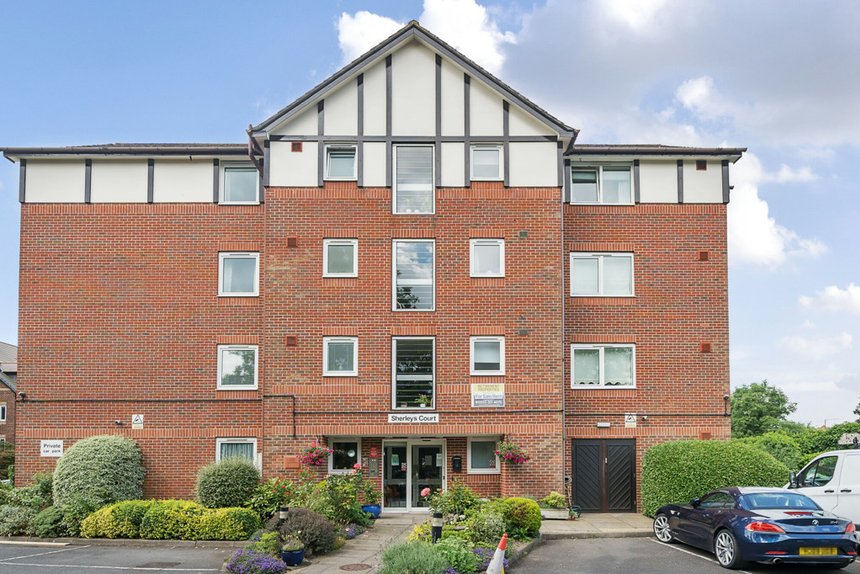 sold wood lane london 34470 - Gibbs Gillespie