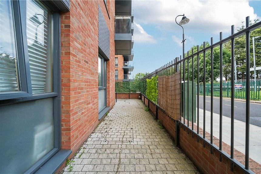 for sale copley close london 34471 - Gibbs Gillespie