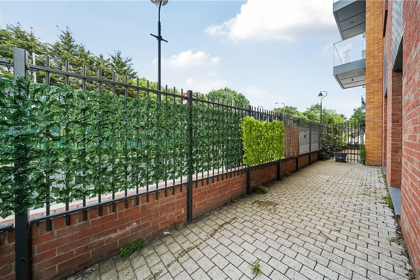 for sale copley close london 34471 - Gibbs Gillespie