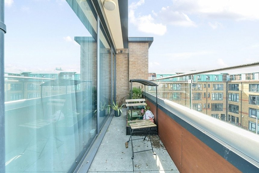 for sale brindley place london 34473 - Gibbs Gillespie