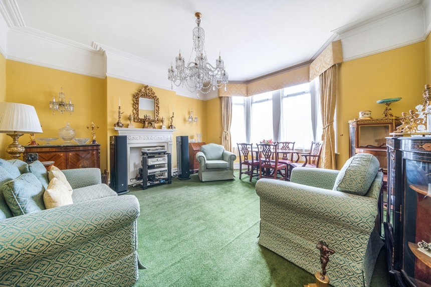 for sale colebrooke avenue london 34500 - Gibbs Gillespie