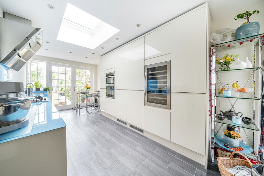 for sale colebrooke avenue london 34500 - Gibbs Gillespie