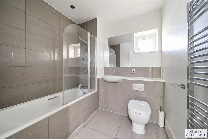 for sale calla court london 34501 - Gibbs Gillespie