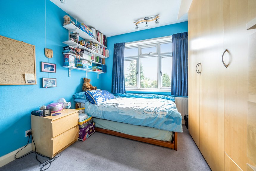 for sale winton crescent london 34504 - Gibbs Gillespie