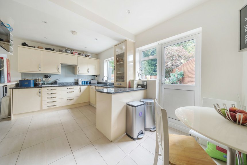 for sale hollybush lane london 34508 - Gibbs Gillespie