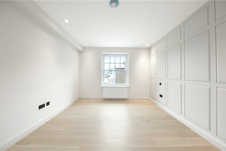 for sale hillcrest road london 34517 - Gibbs Gillespie