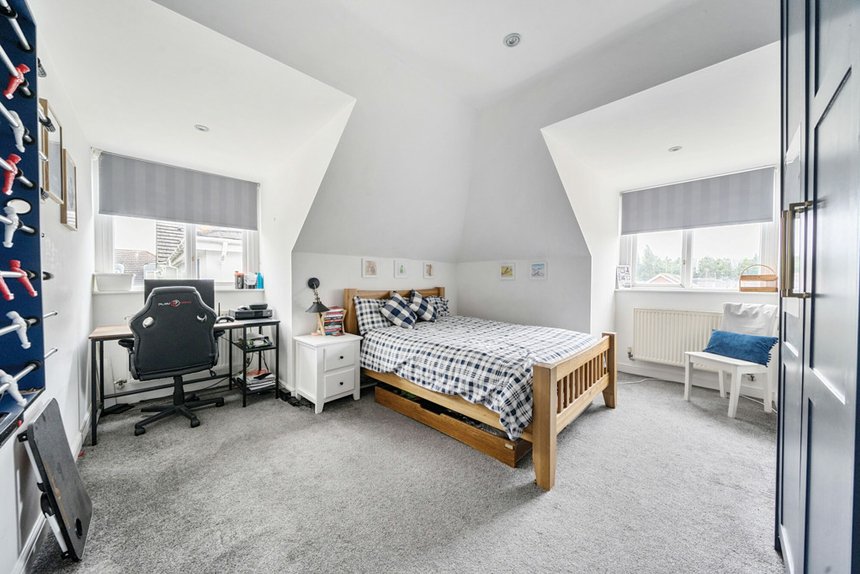 for sale basildon close london 34522 - Gibbs Gillespie