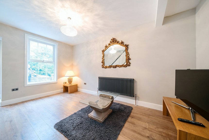 for sale culvert lane london 34538 - Gibbs Gillespie