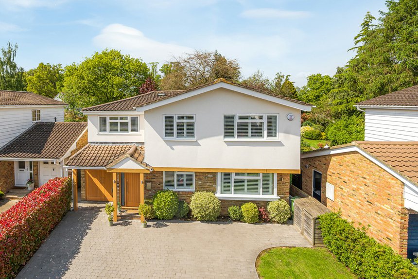 under offer copper ridge london 34542 - Gibbs Gillespie