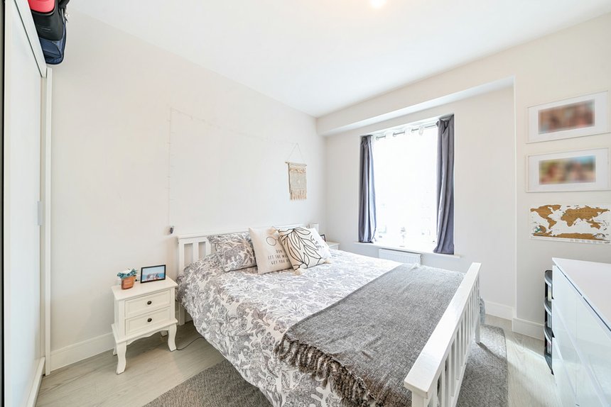 for sale windsor street london 34555 - Gibbs Gillespie