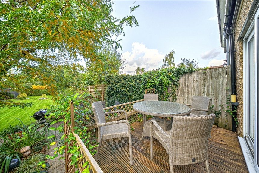 for sale crest view london 34591 - Gibbs Gillespie