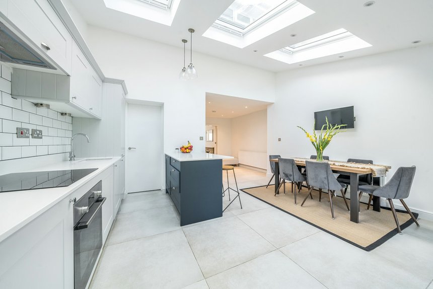 for sale pavilion way london 34603 - Gibbs Gillespie