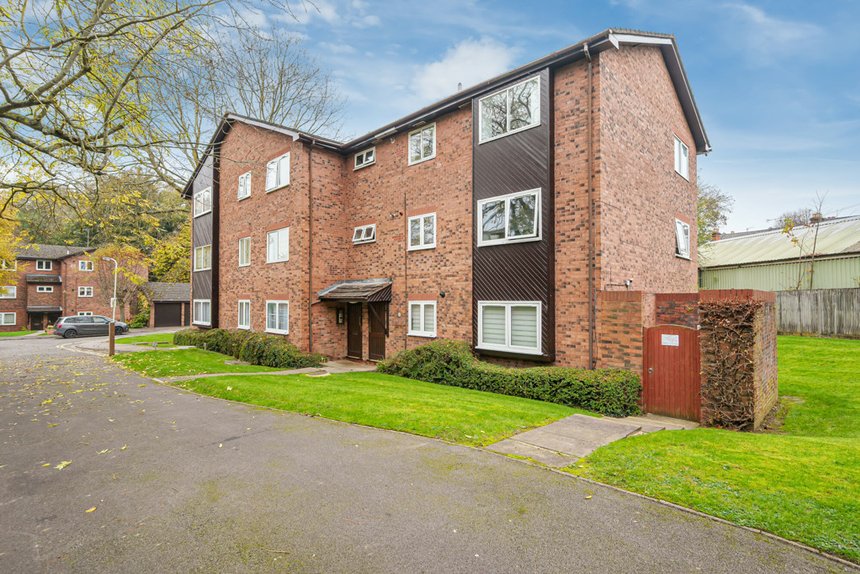 sold anthus mews london 34604 - Gibbs Gillespie