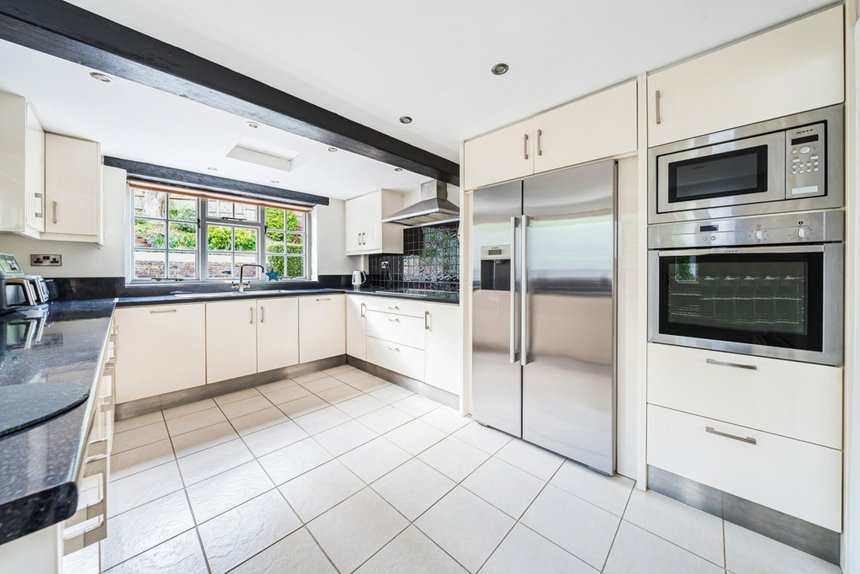 for sale lower road london 34623 - Gibbs Gillespie