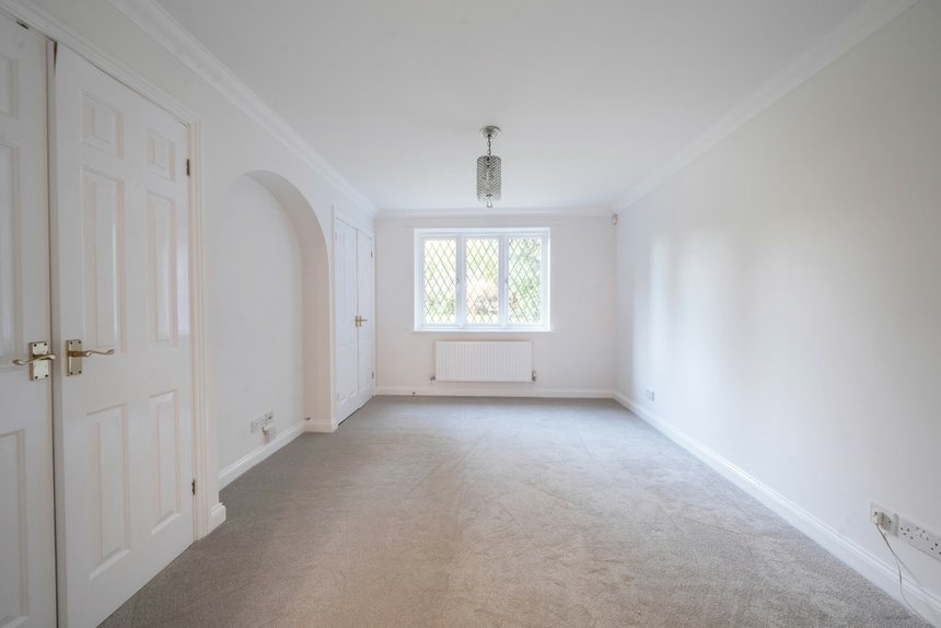 for sale eastbury avenue london 34629 - Gibbs Gillespie
