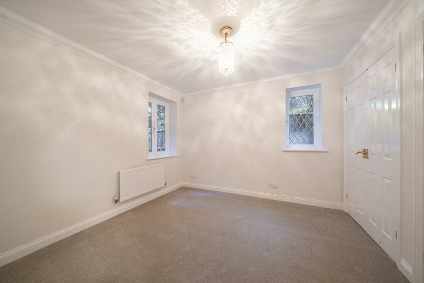 for sale eastbury avenue london 34629 - Gibbs Gillespie
