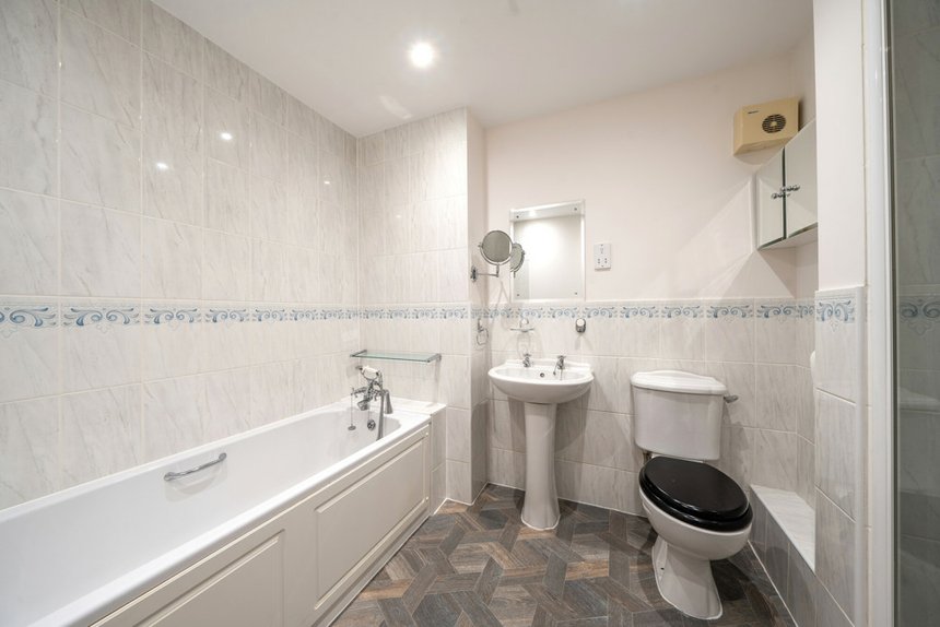 for sale eastbury avenue london 34629 - Gibbs Gillespie