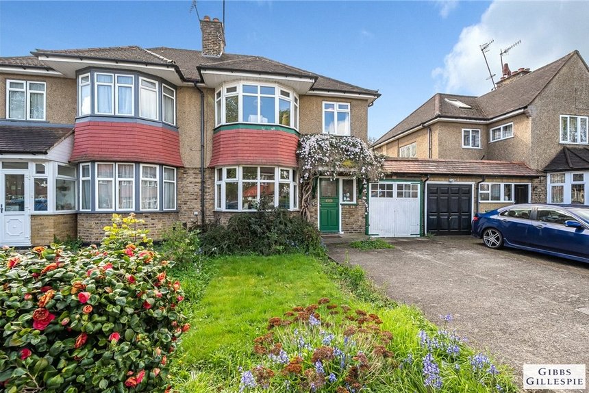 under offer oakington avenue london 34636 - Gibbs Gillespie