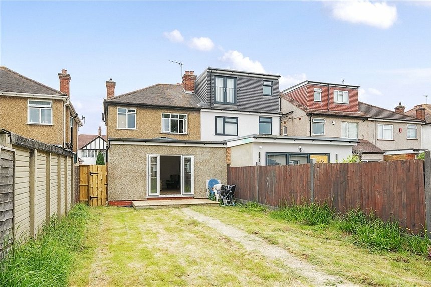 for sale uppingham avenue london 34652 - Gibbs Gillespie