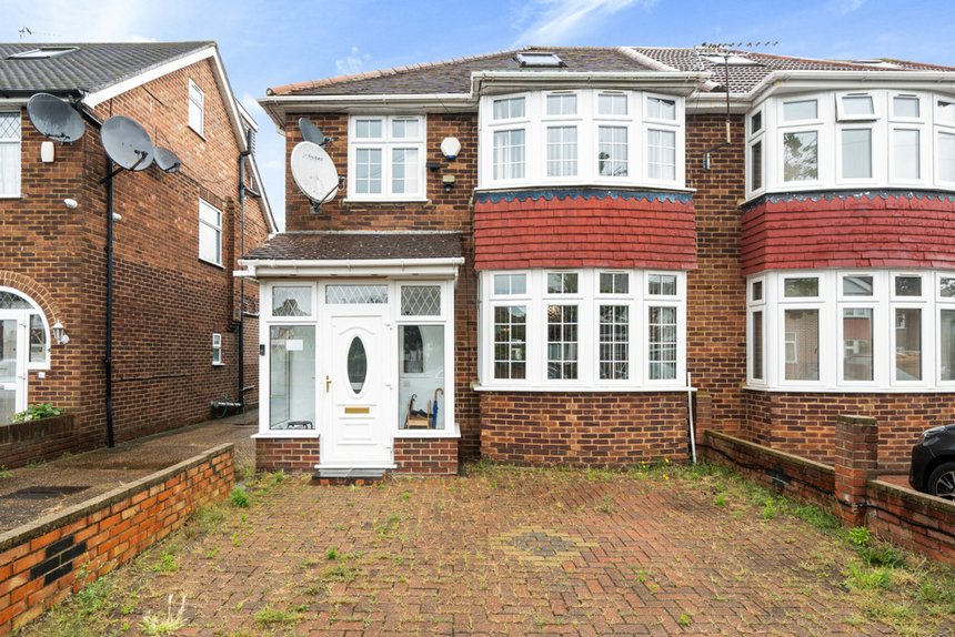 for sale stirling road london 34655 - Gibbs Gillespie