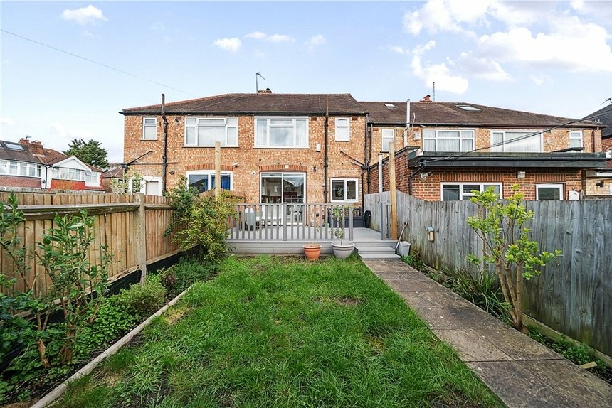 sold bleasdale avenue london 34664 - Gibbs Gillespie