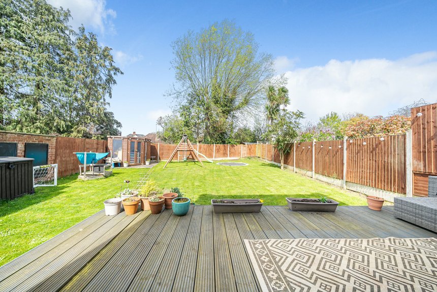 under offer cranmer close london 34669 - Gibbs Gillespie