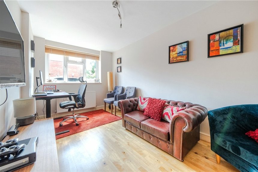 for sale charles road london 34681 - Gibbs Gillespie