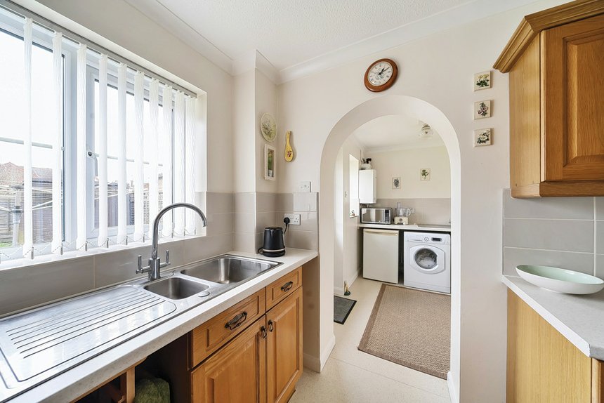 under offer mansfield avenue london 34685 - Gibbs Gillespie