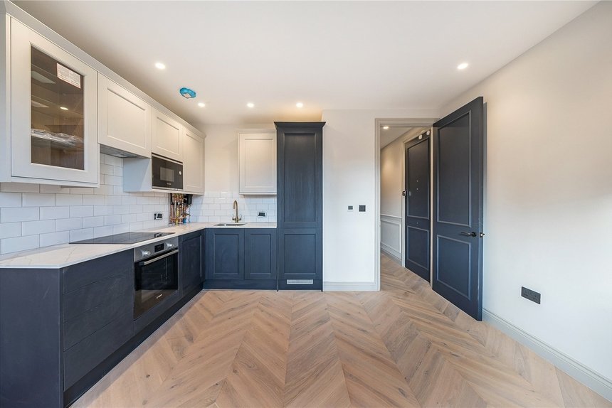 for sale gordon road london 34686 - Gibbs Gillespie