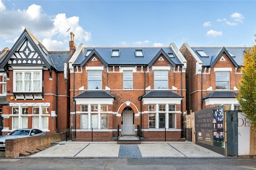 for sale gordon road london 34686 - Gibbs Gillespie