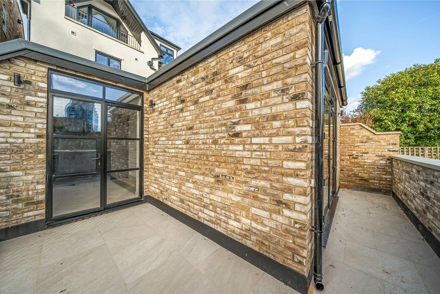 for sale gordon road london 34688 - Gibbs Gillespie