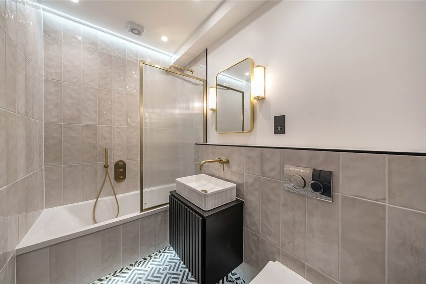 for sale gordon road london 34688 - Gibbs Gillespie