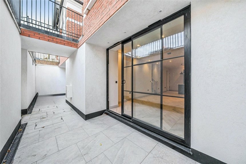 for sale gordon road london 34692 - Gibbs Gillespie