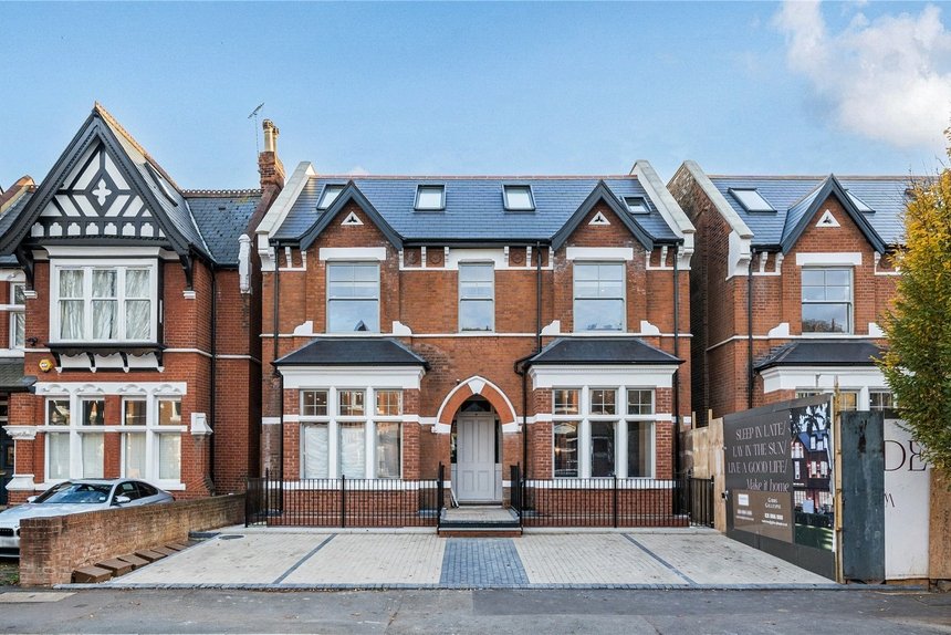for sale gordon road london 34692 - Gibbs Gillespie