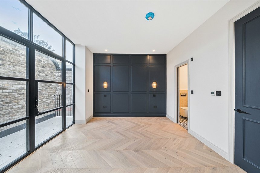 for sale gordon road london 34692 - Gibbs Gillespie