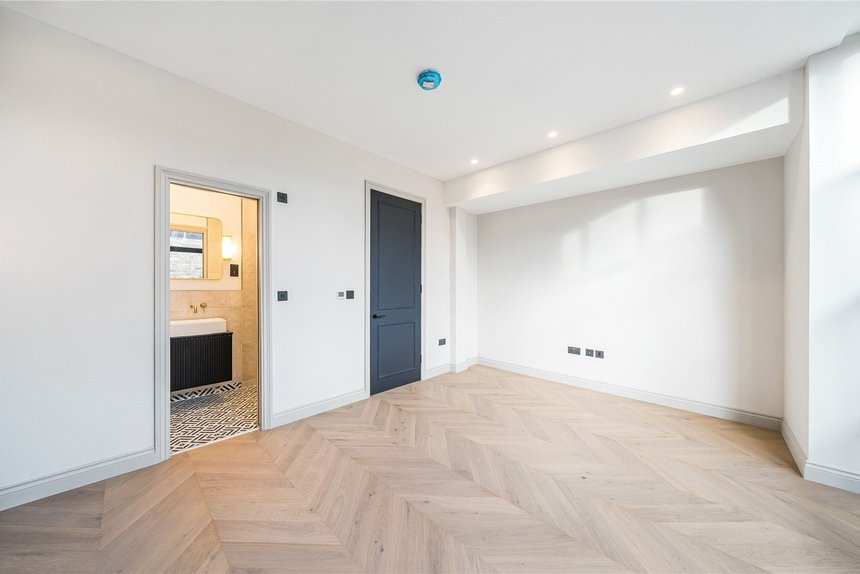 for sale gordon road london 34692 - Gibbs Gillespie