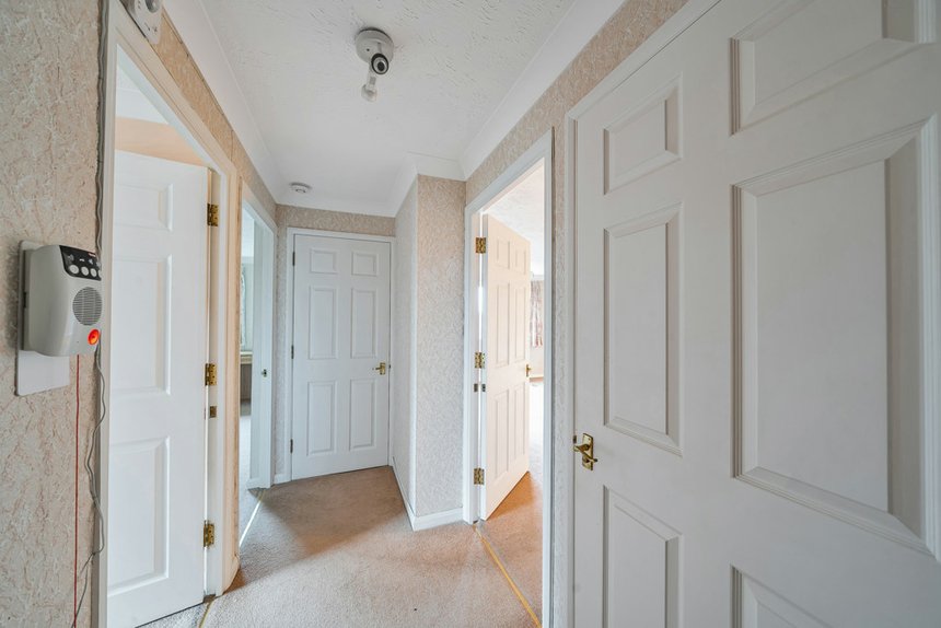 sold wood lane london 34694 - Gibbs Gillespie