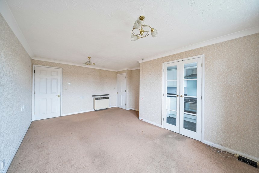 sold wood lane london 34694 - Gibbs Gillespie